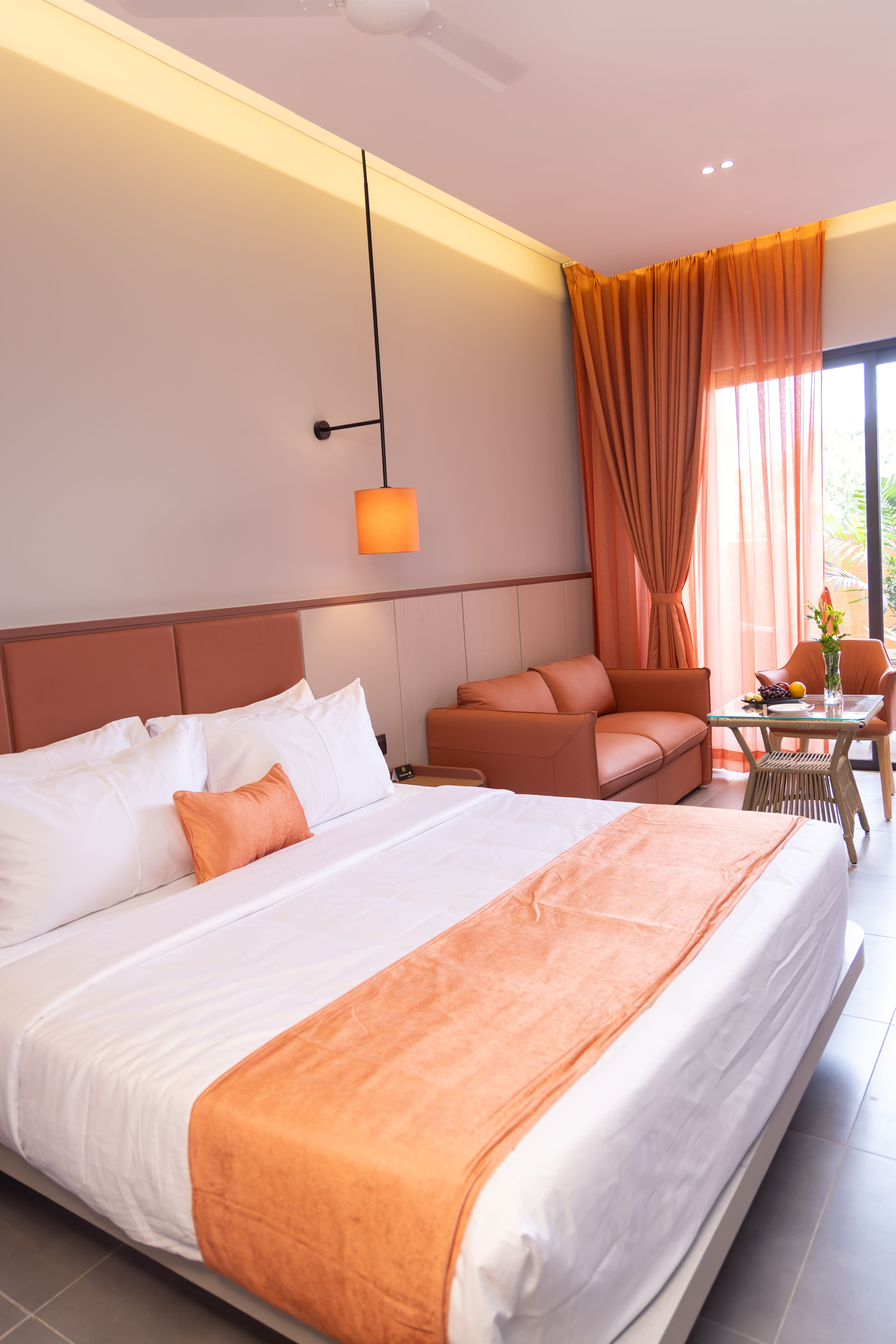 A tranquil Radnej guest room